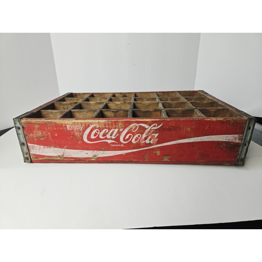 Vintage Coca Cola 24 Bottle Wood Crate Red And White Wooden Carton Carrier